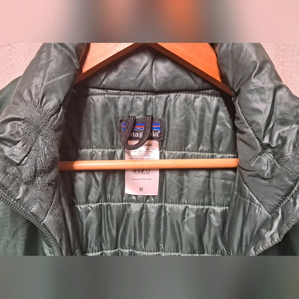 Patagonia Vintage Down Vest Size M - Picture 3 of 7